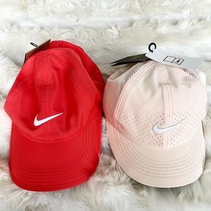 NIKE Golf Hat Heritage 86 SnapBack Cap Dri Fit Featherlight